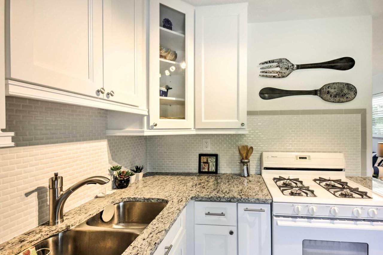 New Smyrna Beach Abode With Fire Pit, Walk To Beach! Eksteriør billede