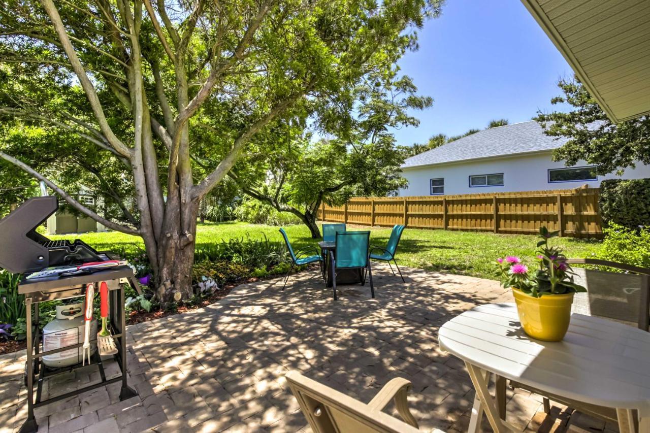 New Smyrna Beach Abode With Fire Pit, Walk To Beach! Villa Eksteriør billede