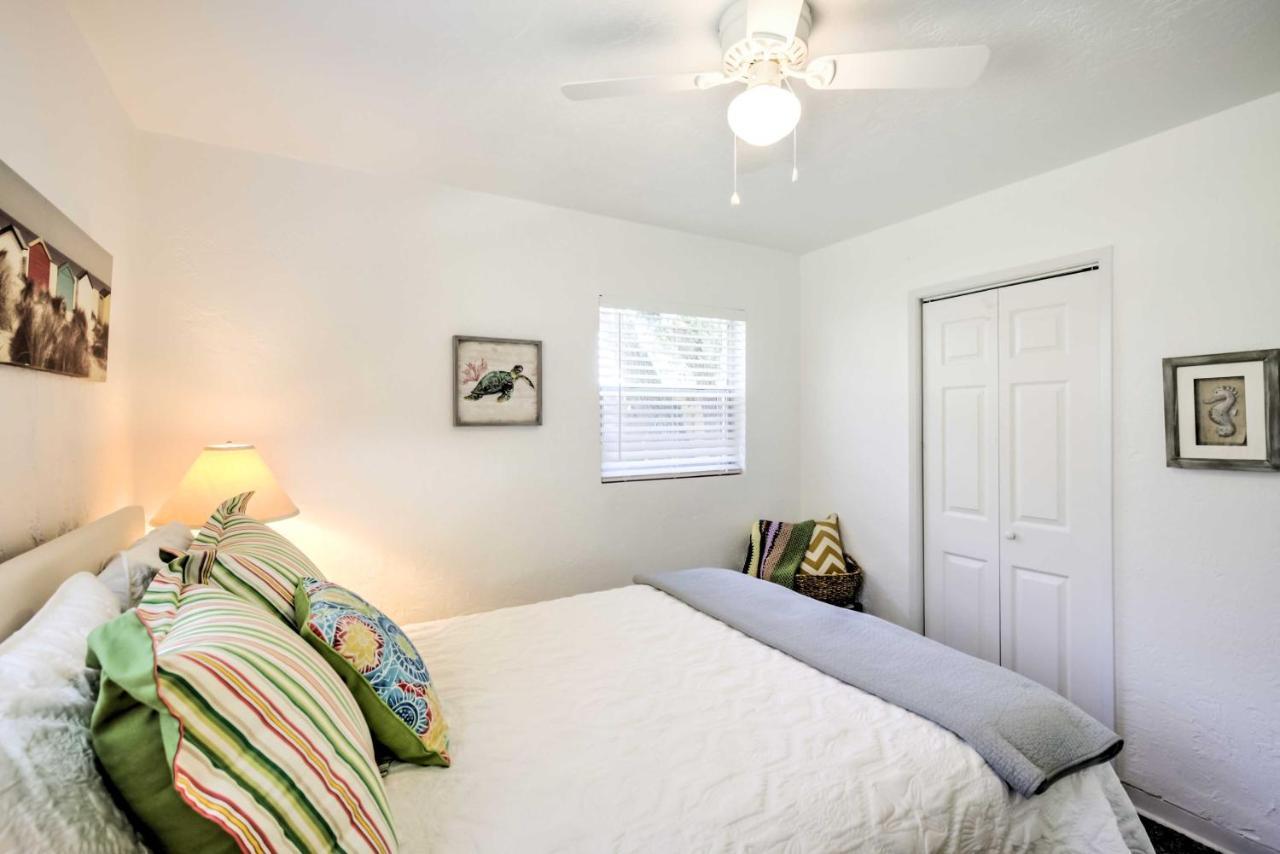 New Smyrna Beach Abode With Fire Pit, Walk To Beach! Eksteriør billede